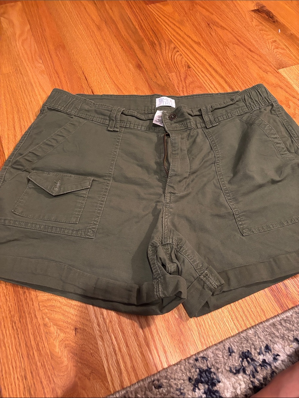 Time and Tru Olive Green Cargo Utility Shorts
